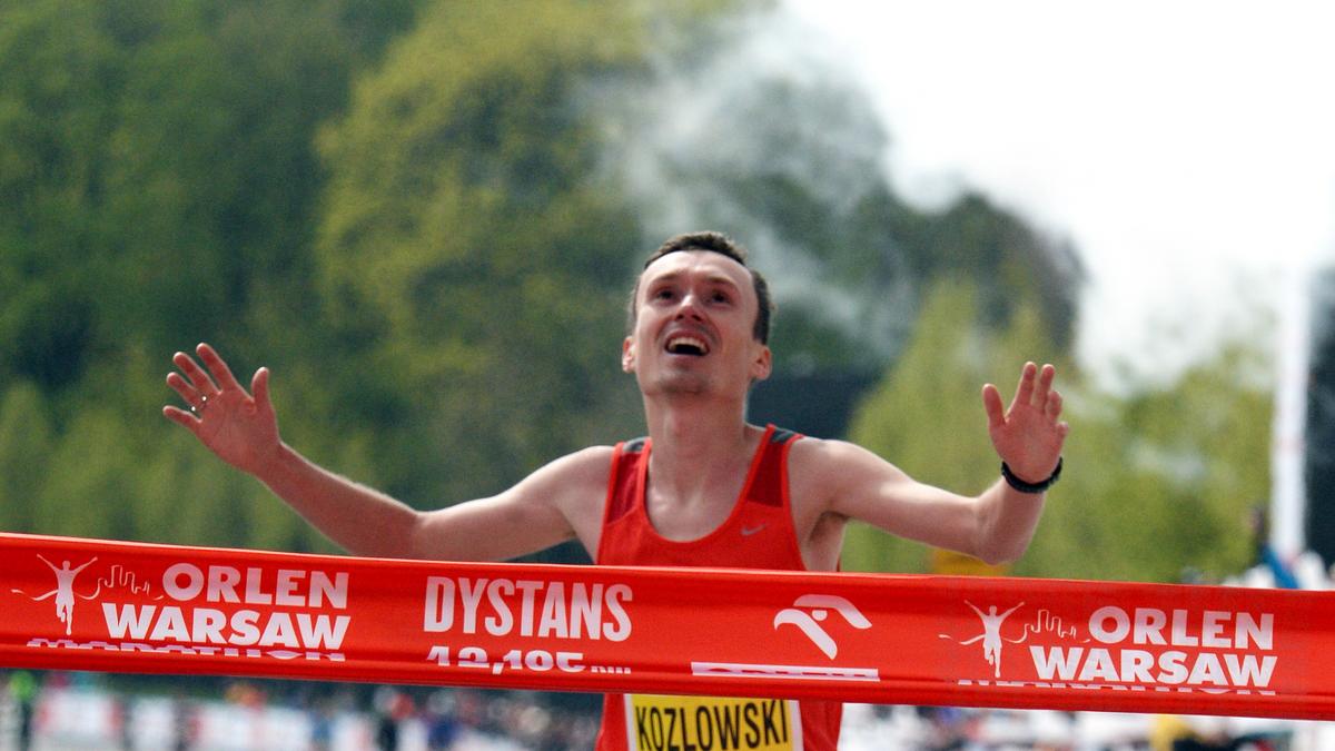 Artur Kozłowski mistrzem kraju i zwycięzcą Orlen Warsaw Marathon