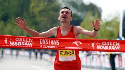 Artur Kozłowski mistrzem kraju i zwycięzcą Orlen Warsaw Marathon