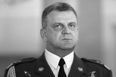 gen. broni pil. Andrzej Błasik