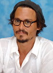 Johnny Depp;D