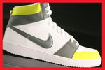 http://allegro.pl/nike-backboard-high-r-42-the-best-kurierem-i1974131445.html