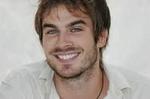 a) Ian Somerhalder ( pamiętniki wampirów)