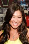 Tina Cohen-Chang ( Jenna Ushkowitz )