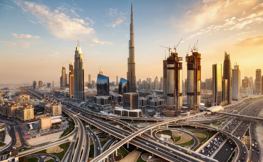 Jak się żyje w Dubaju? Obalamy 9 popularnych mitów