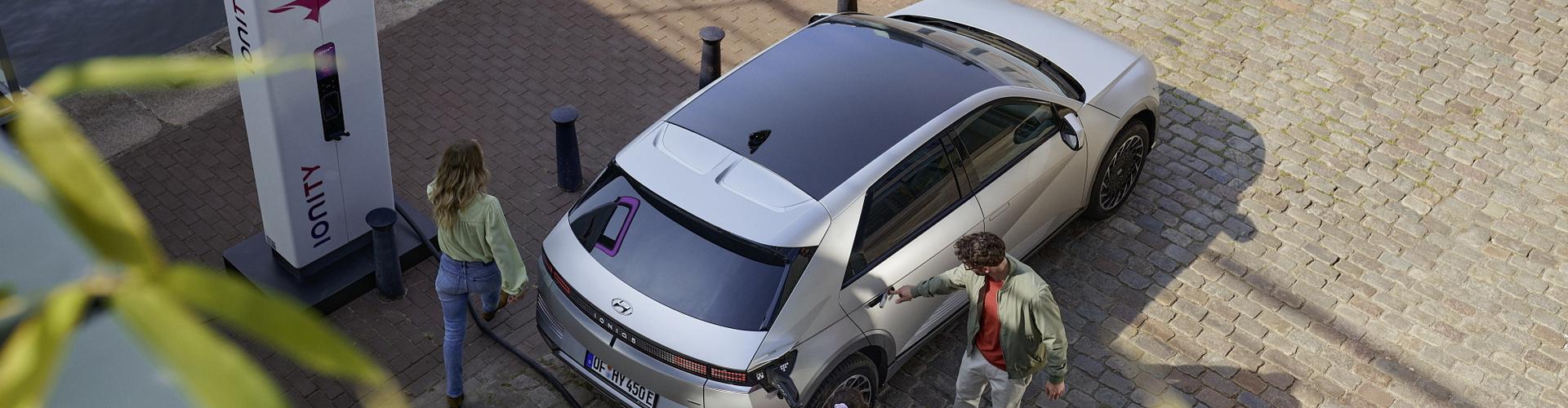 Hyundai IONIQ 5 na nowo definiuje elektromobilność