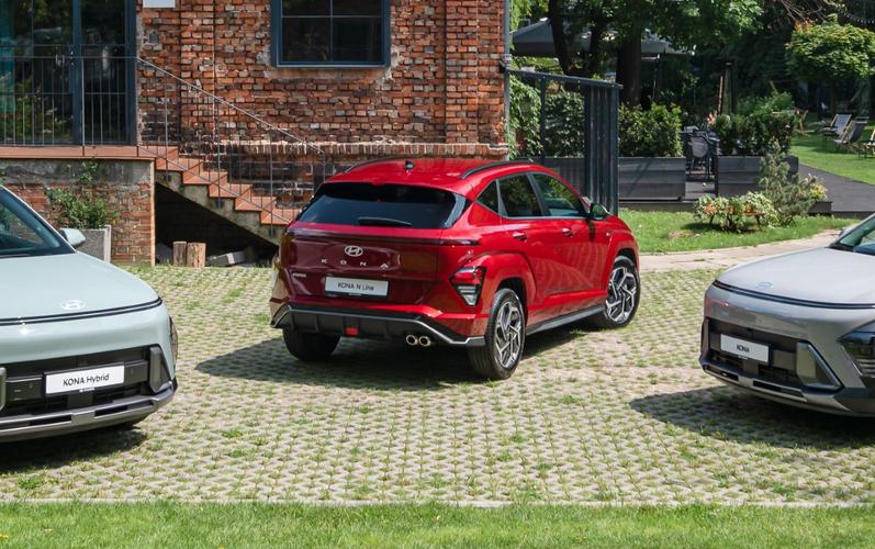 Zupełnie nowy Hyundai KONA wygląda jak futurystyczny prototyp z kosmosu, ale...