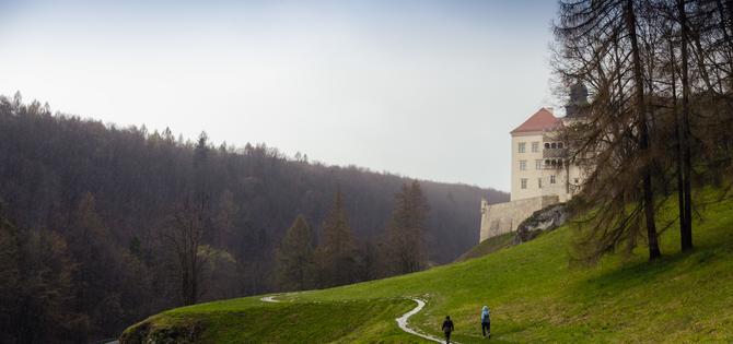 Jura Krakowsko-Częstochowska w weekend. Miejsca,...