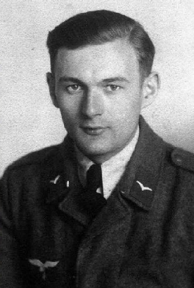 Stefan Marek w mundurze Luftwaffe