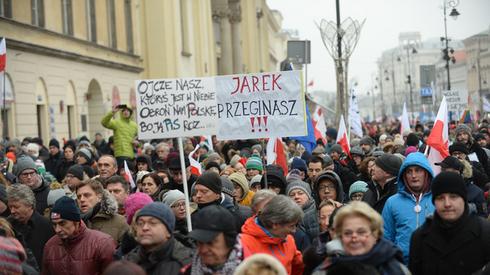 Protestujący w drodze przed Sejm /PAP/Marcin Obara