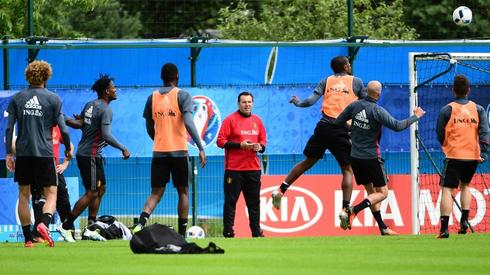 Trening Belgów (fot. AFP)