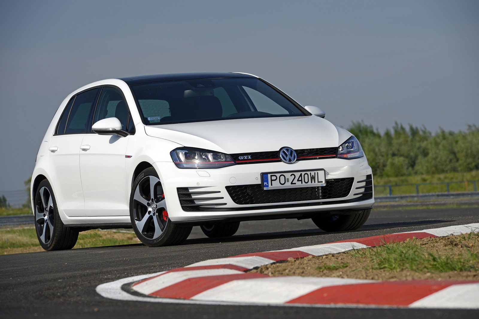 Nowość Volkswagena w Polsce! Oto golf GTI, czyli siódmy
