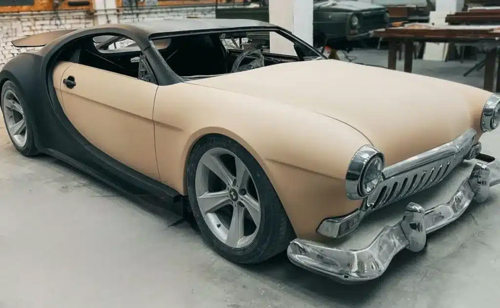 Kereszteztek egy Bugattit és egy Volgát Blikk