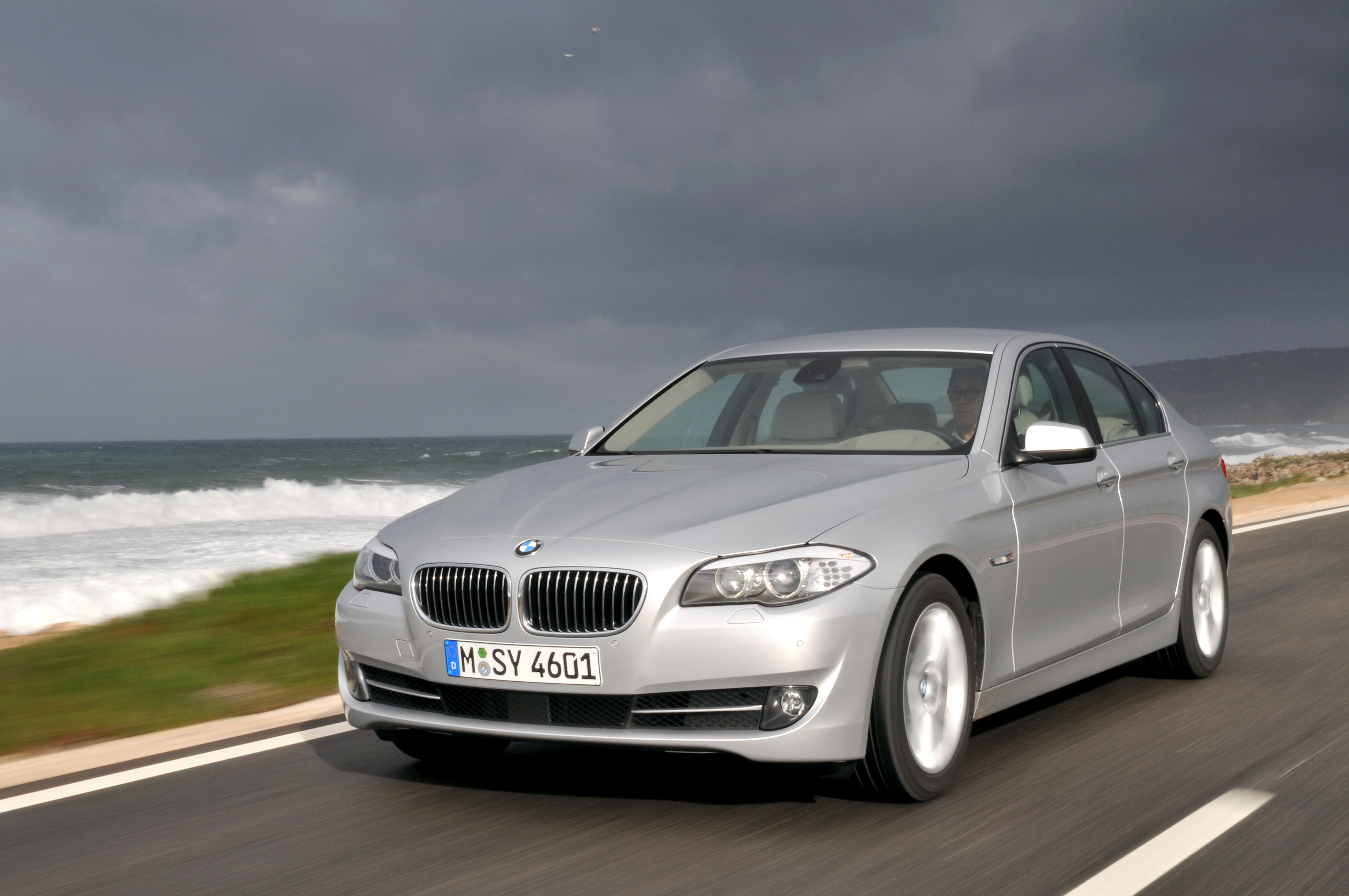 BMW Seria 5 VI F10/F11/F07 (2010 ) recenzje i testy