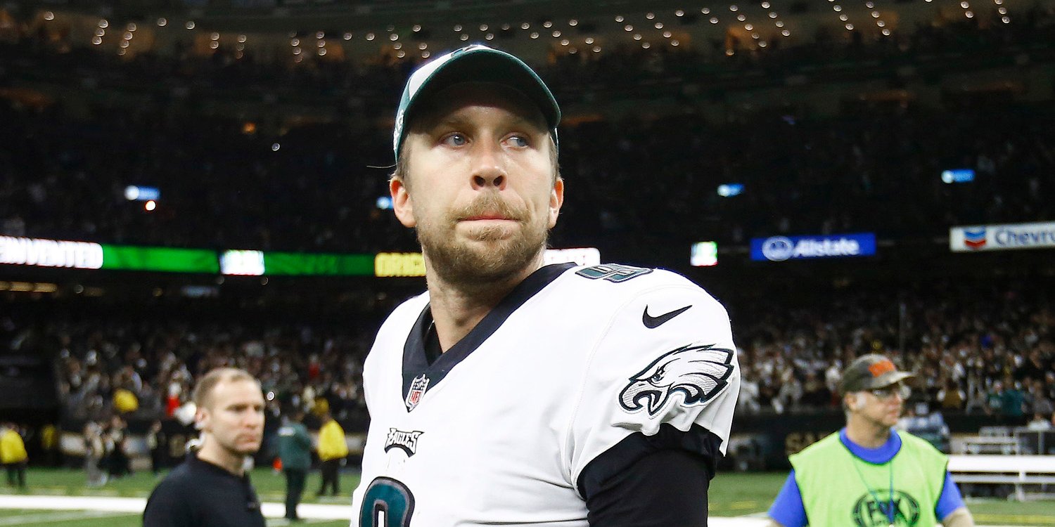 Nick Foles Can't Stop Winning — and It Puts the Eagles in a Difficult  Situation As His Free Agency Looms