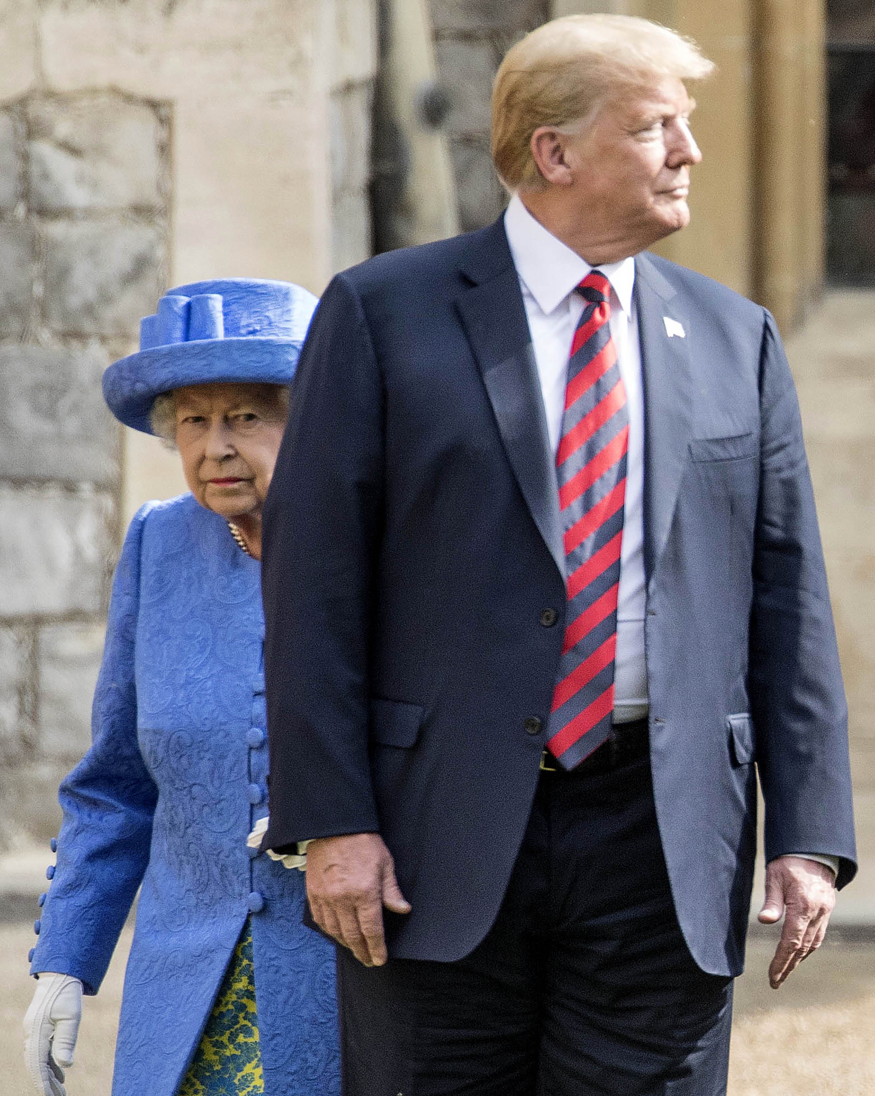 Megérkezett: három napig a királynő vendége lesz Donald Trump - Blikk