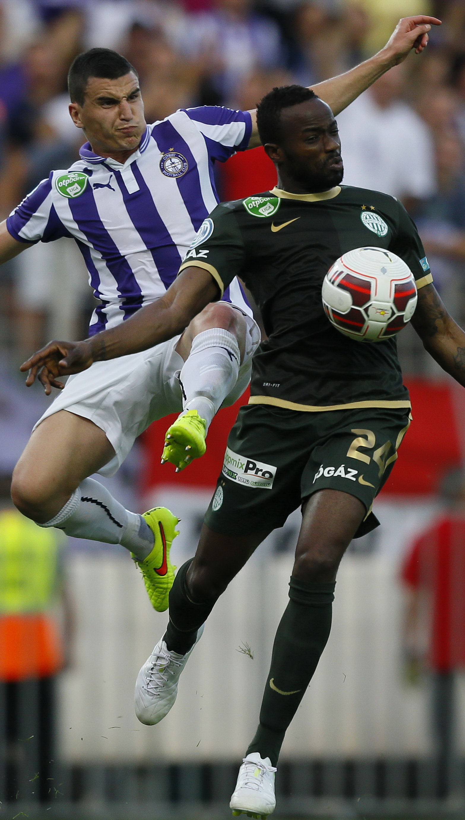 Képekben a Ferencváros–Újpest derbi