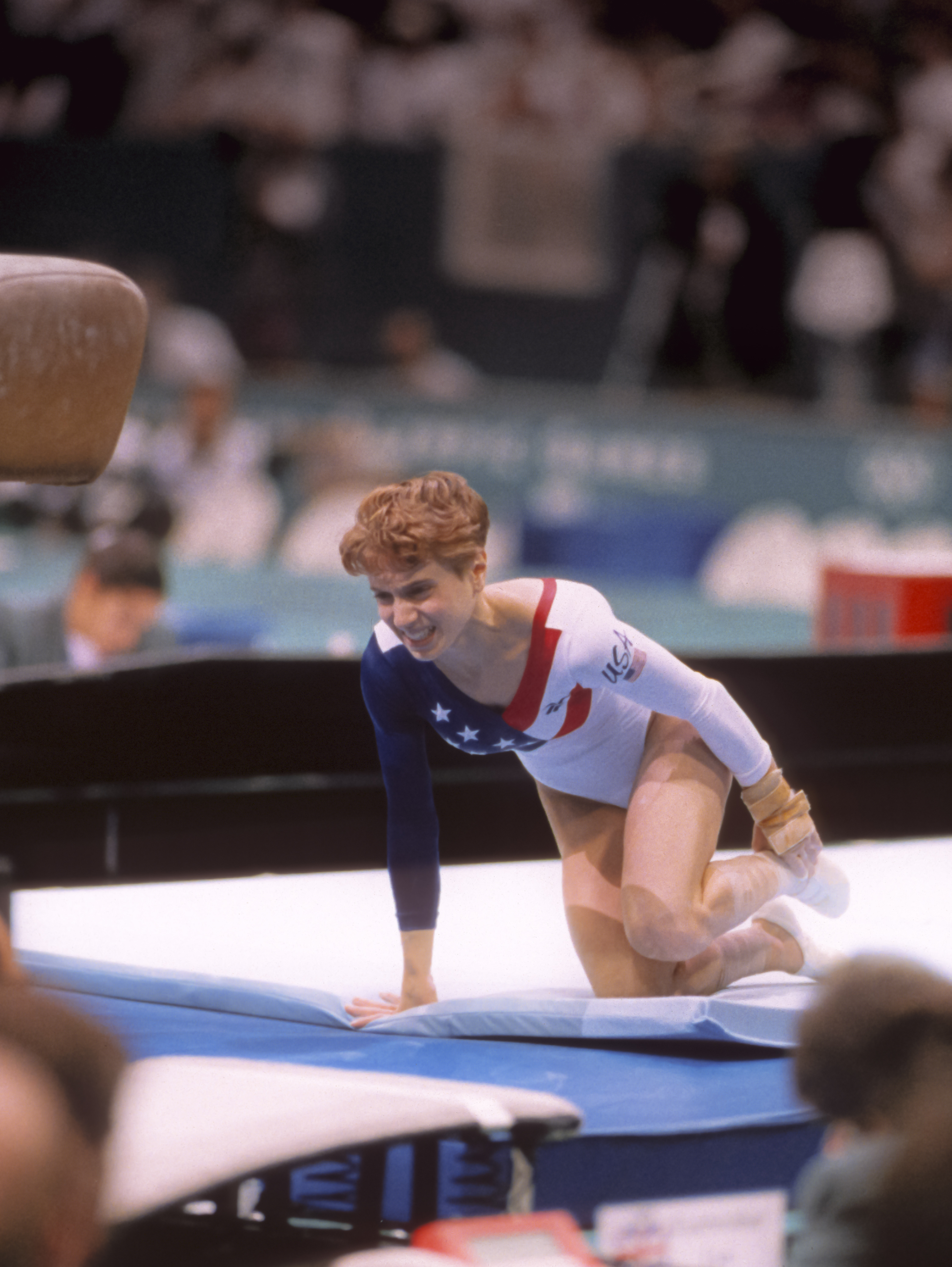 Olimpiai emlékek: Kerri Strug fél lábon ugrálva lett hős, 1996-ban eszement...