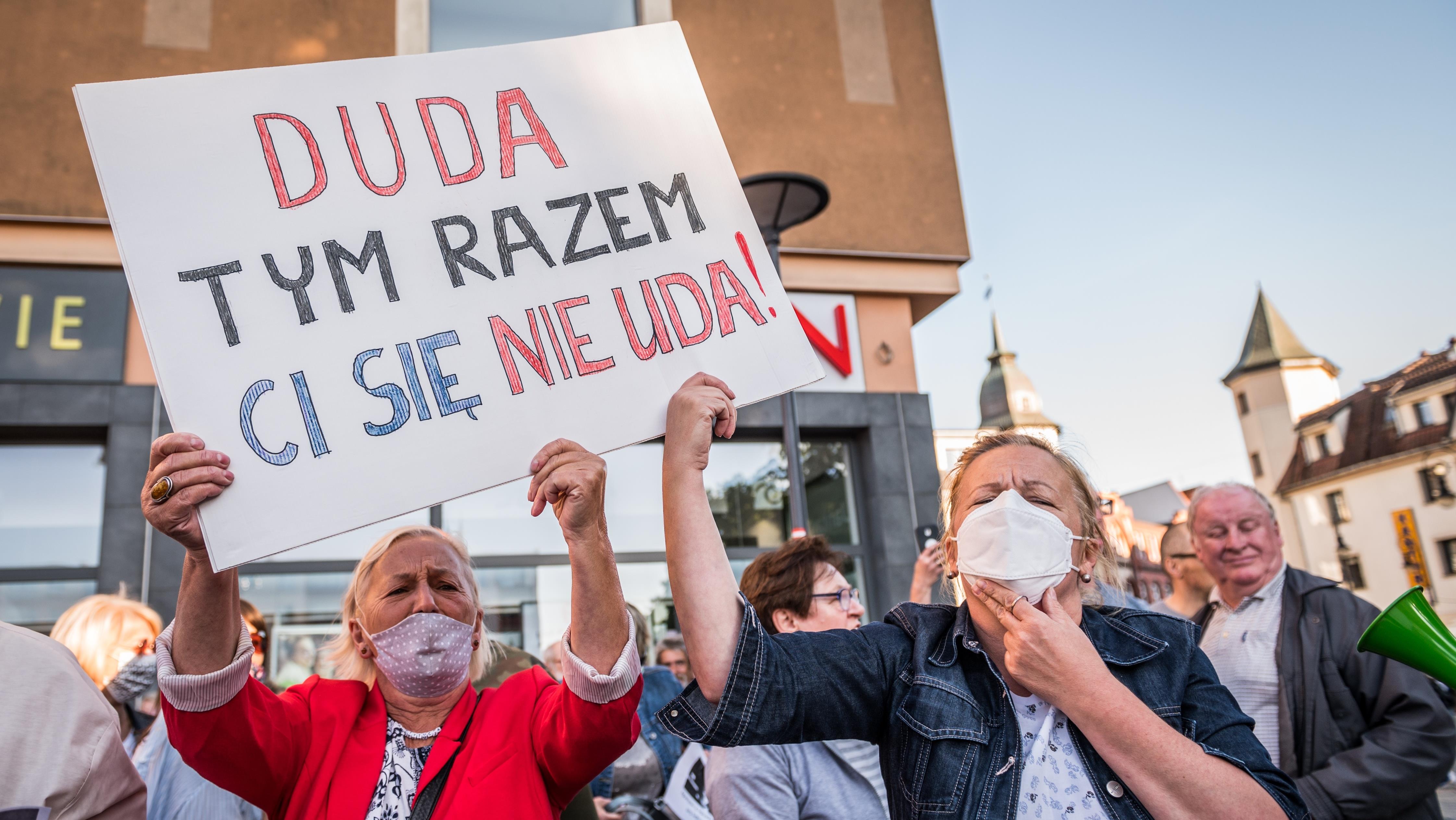 Pomorskie, Lbork - ogoszenia towarzyskie, sex oferty i anonse erotyczne z Lborka, znajd SEX partnera w Lborku. Pomorskie, Lbork, sex anonse, ogoszenia towarzyskie