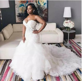 How white wedding gowns became a trend