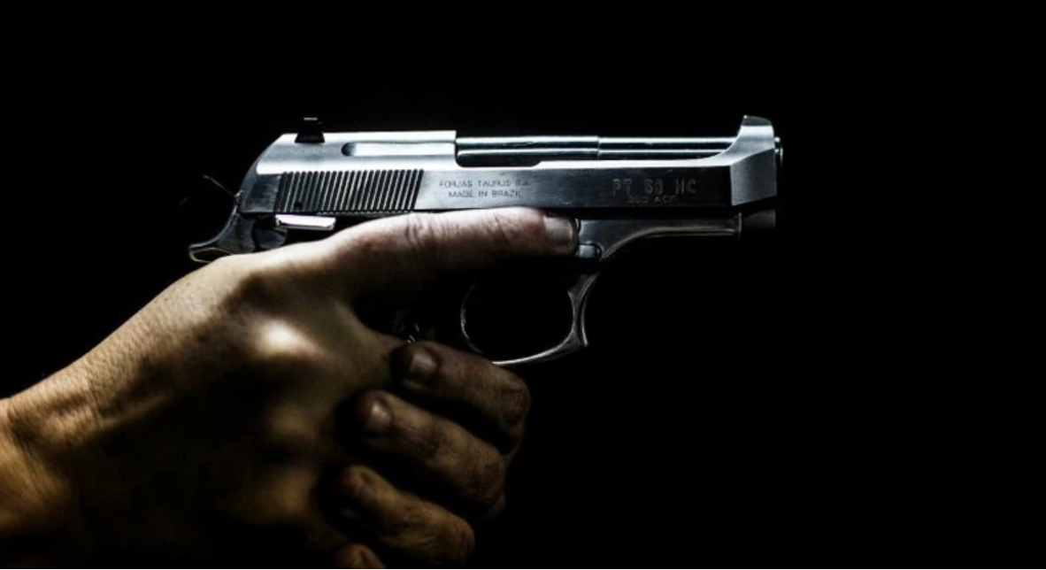 Juju man shoots client to death as gunshot resistance charm fails during testing