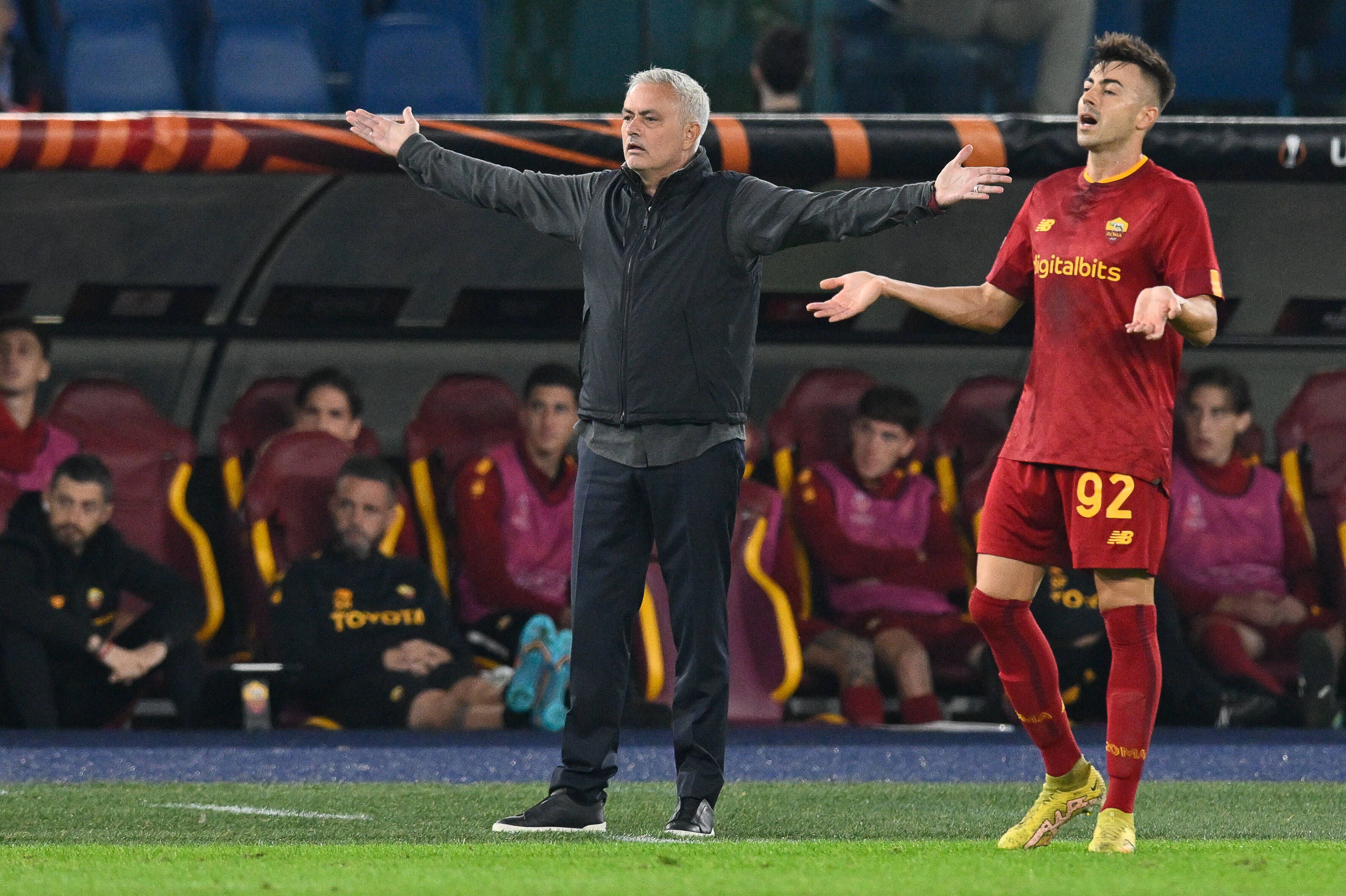 \'It was a really difficult game\'- Mourinho wants more from Roma as failed Champions League sharks await