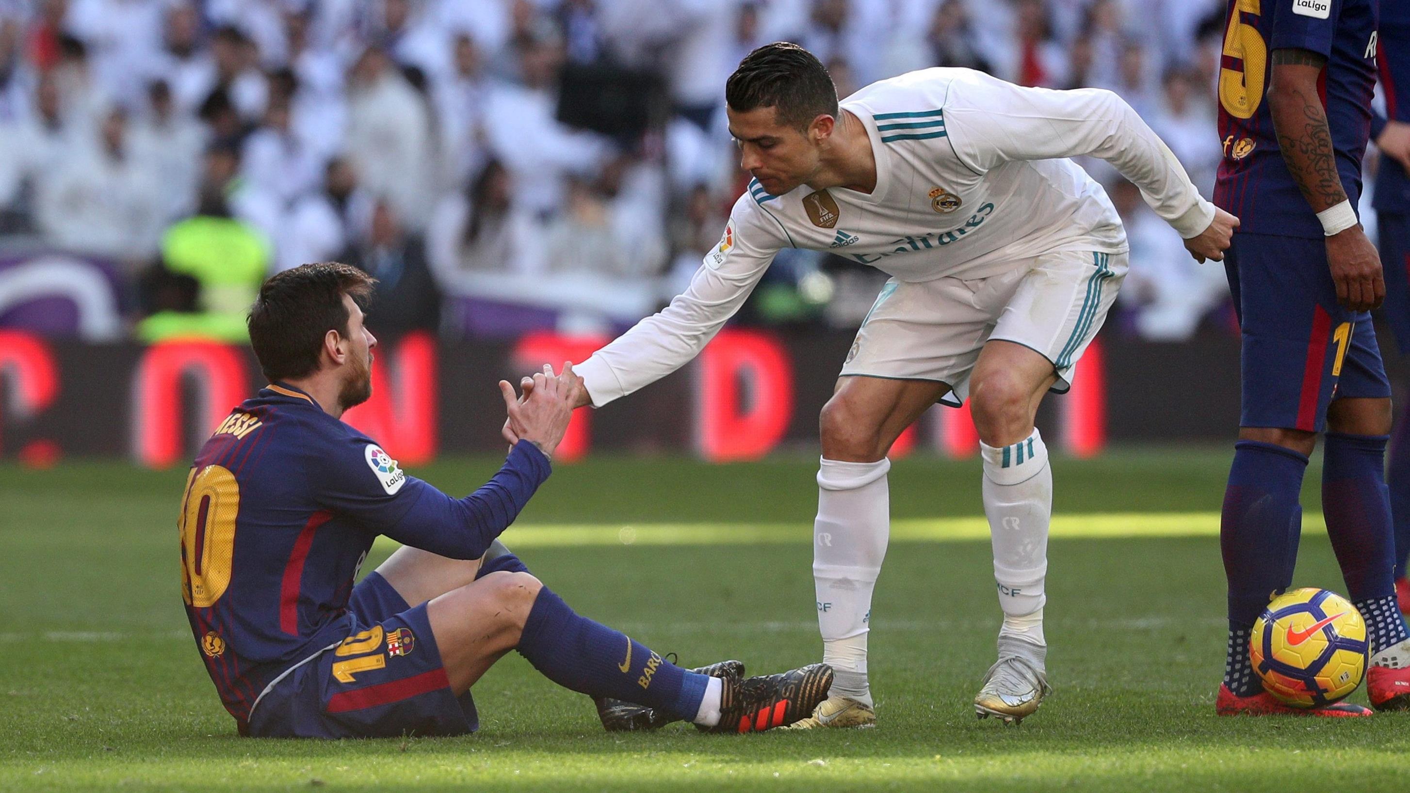 Szaleństwo pod zdjęciem Ronaldo i Messiego. Miliony lajków - Sport