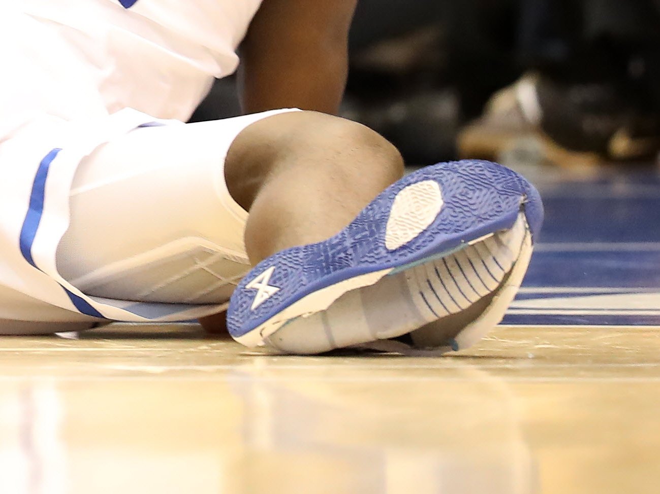 zion busted shoe