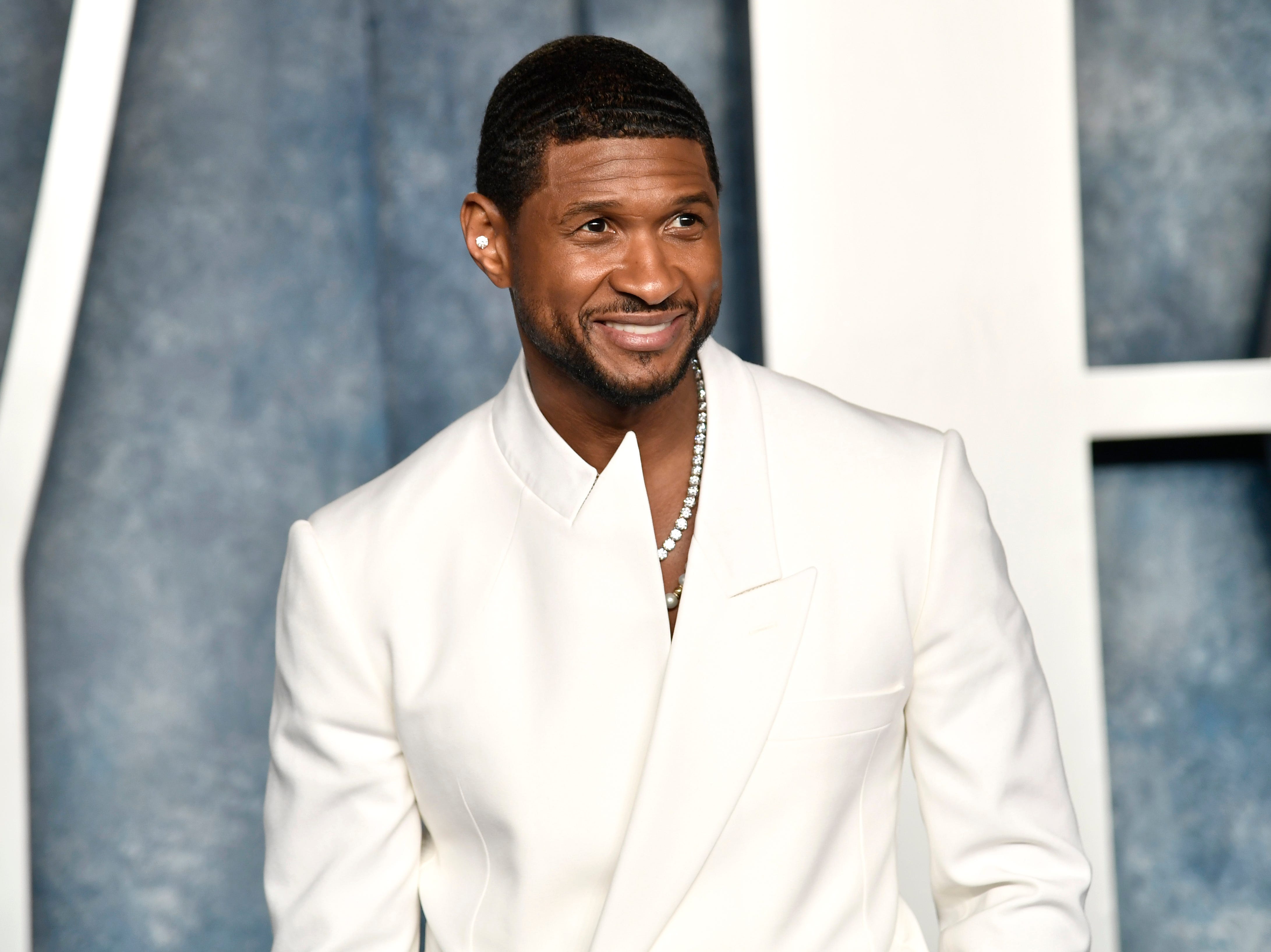 usher: Usher to headline 2024 Super Bowl Halftime Show; Here's everything  we know so far - The Economic Times