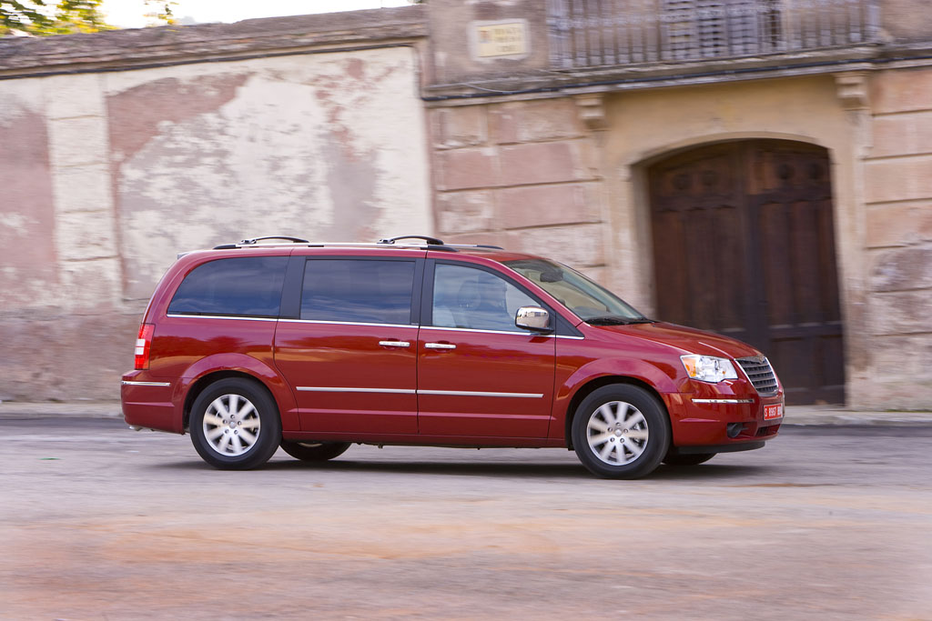 Chrysler Grand Voyager - Duży I Niedrogi, Ale Czy Trwały - Test