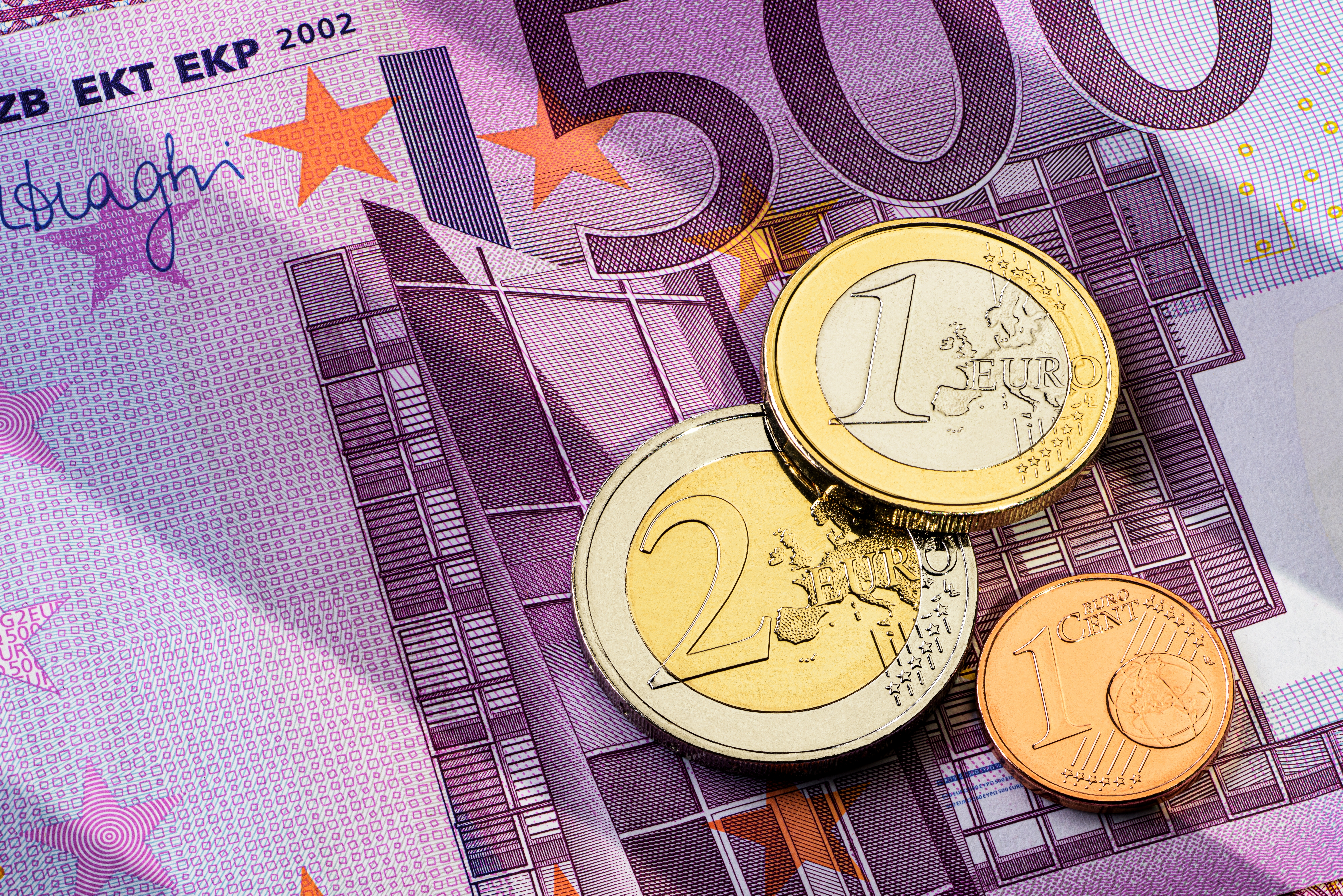 Ile kosztuje dolar i euro? Jest nowa prognoza walutowa