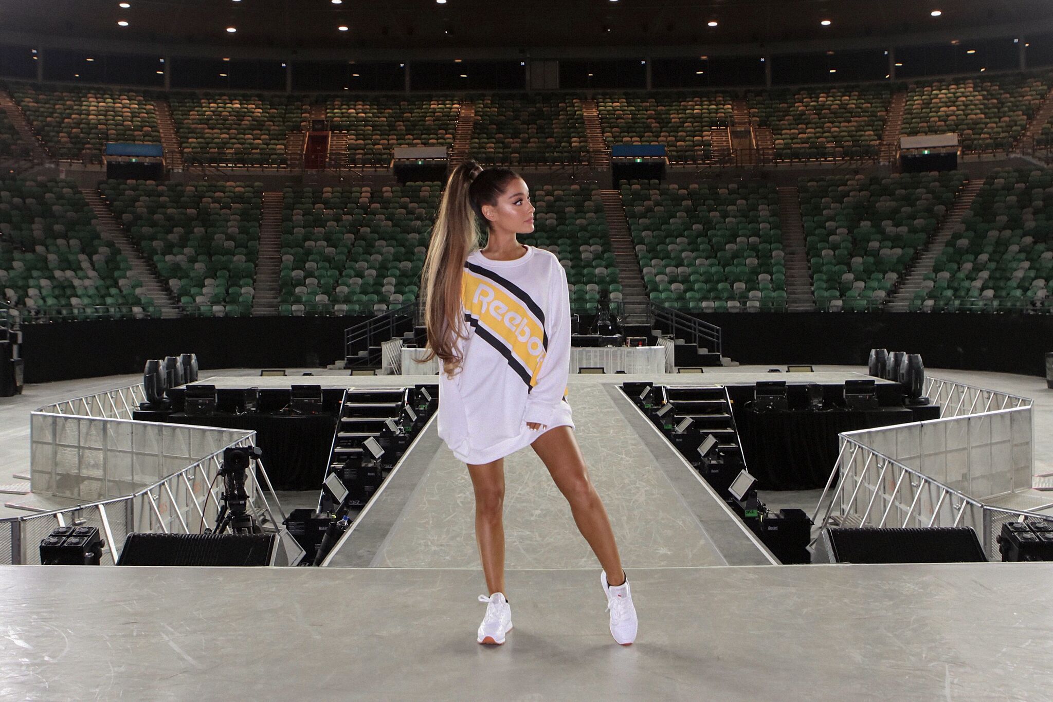 Ariana Grande została nową ambasadorką marki Reebok! - Moda