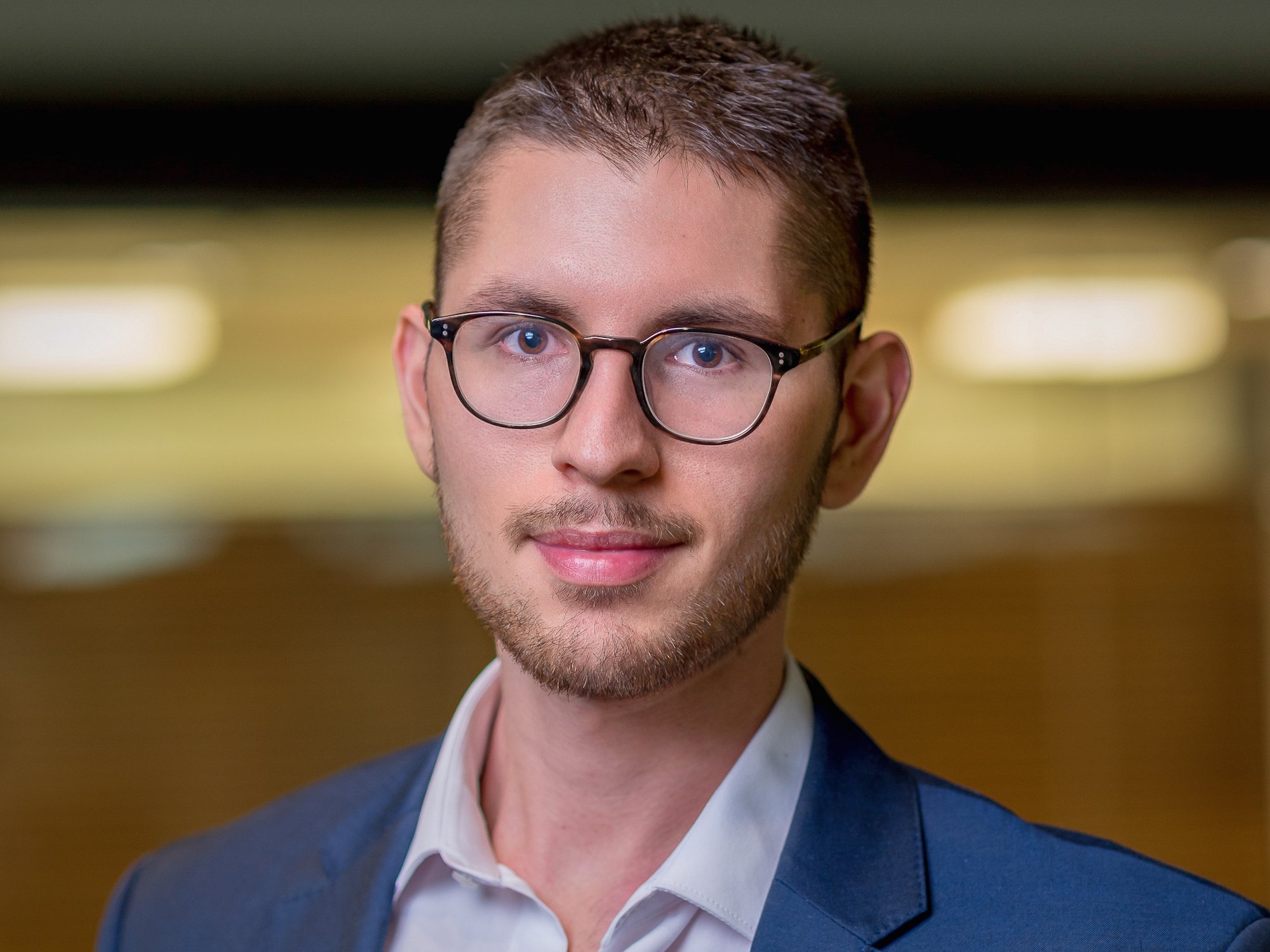 Kingsley Advani - 24-latek, który zrobił fortunę na bitcoinie