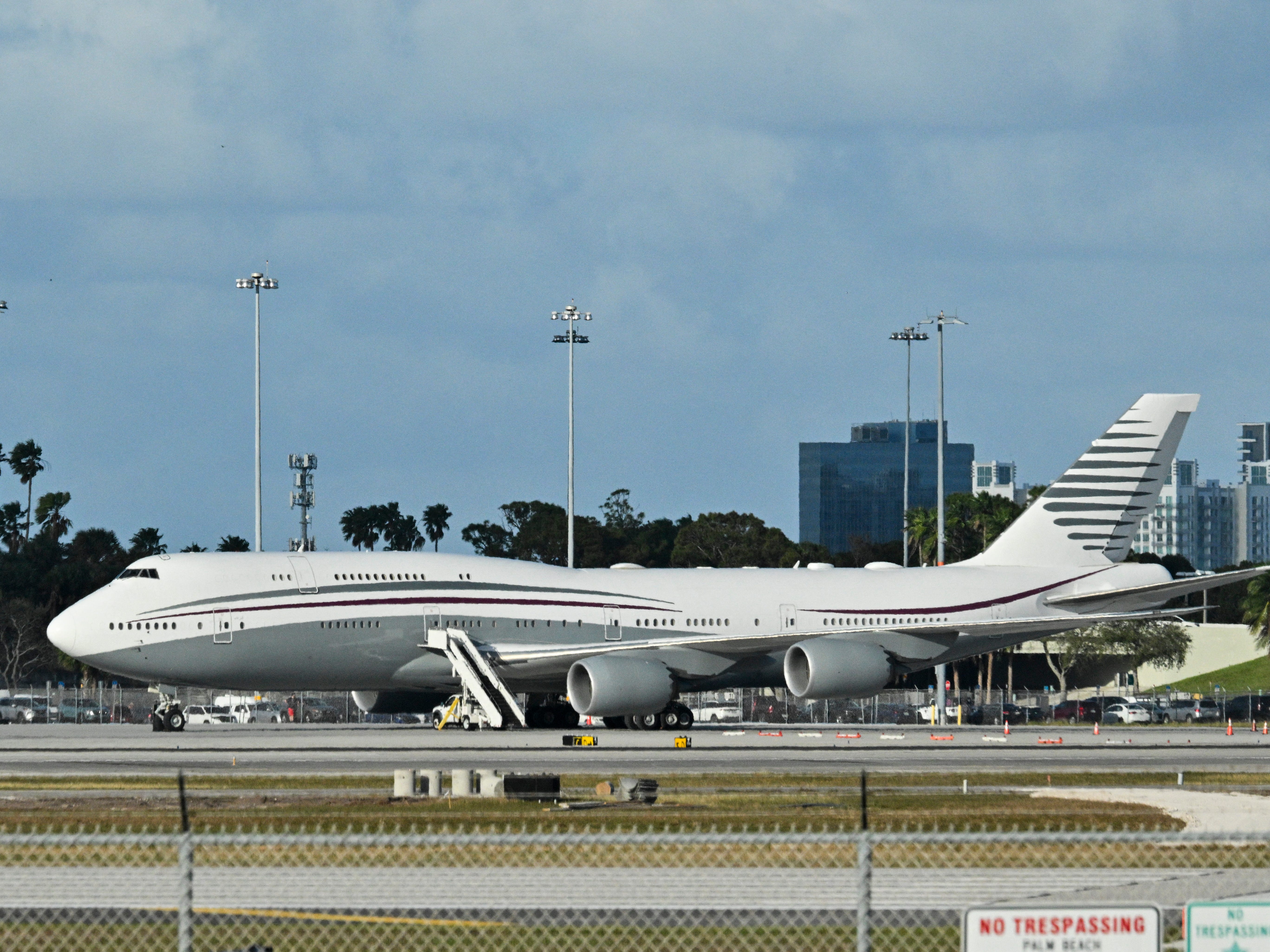 Inside Trump's $400 million jet from Qatar | Business Insider Africa
