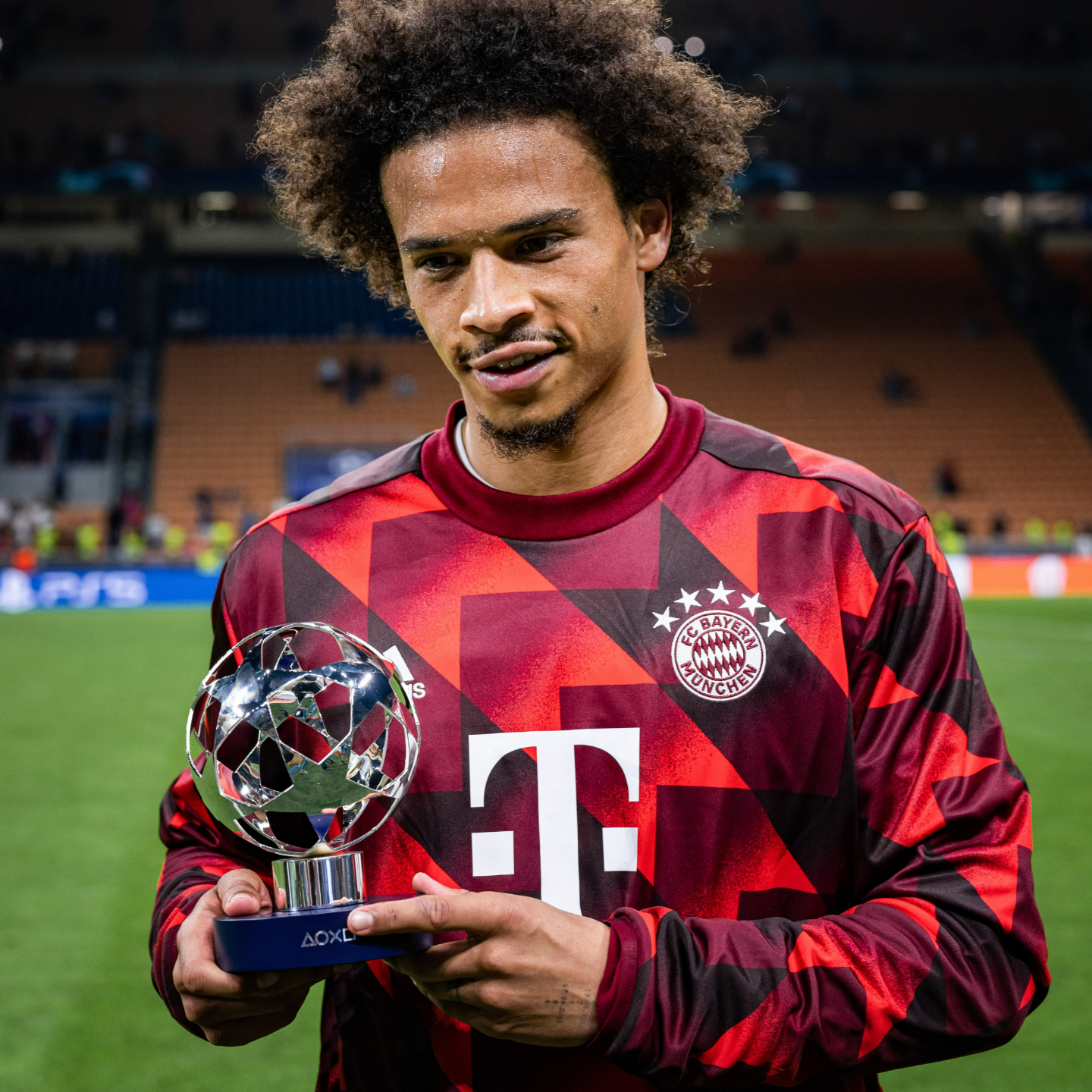 Bayern Munich recorded a 2-0 away victory against Inter Milan 