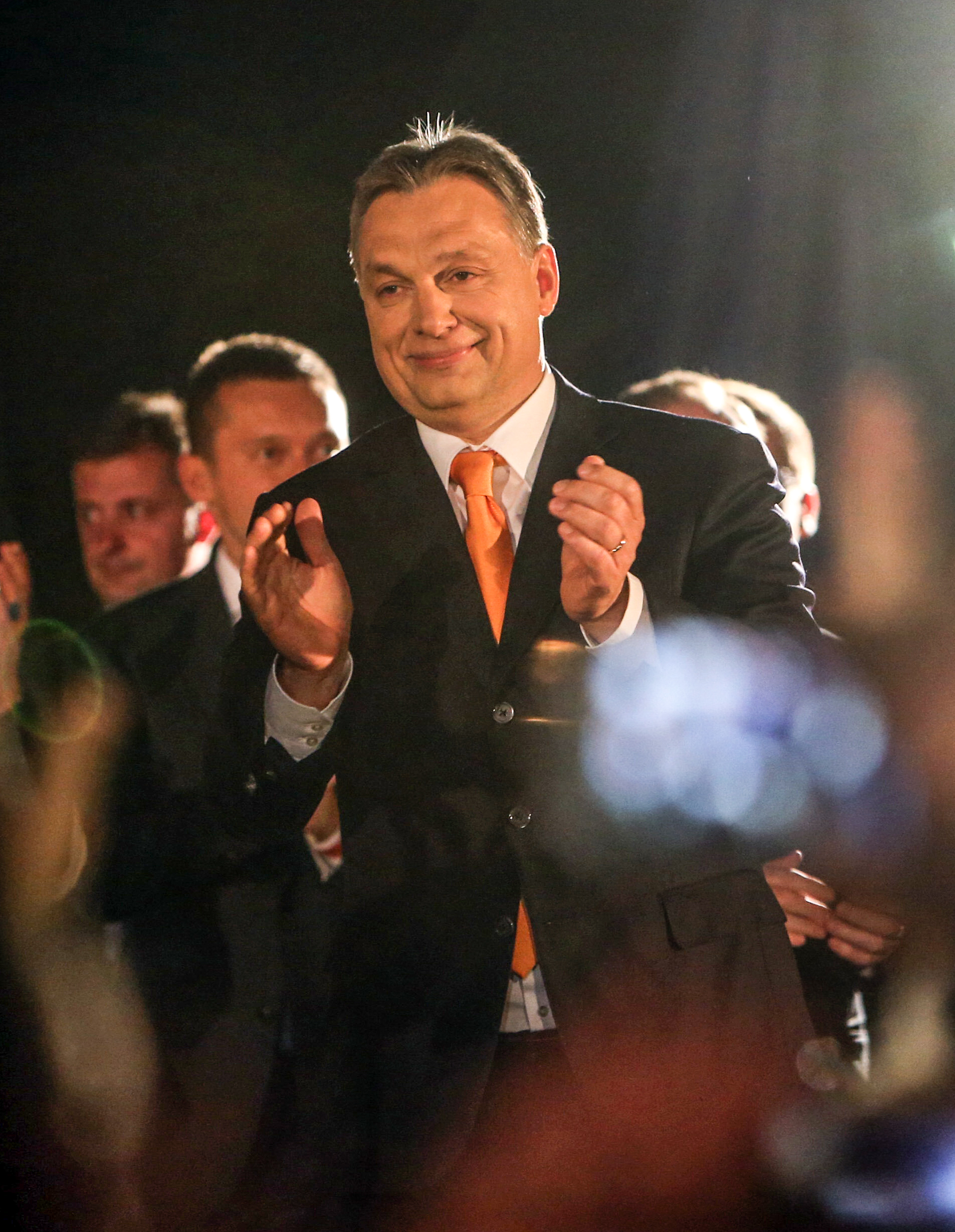 Orbán Viktor idén nem viselte szerencsehozó narancs nyakkendőjét - Blikk