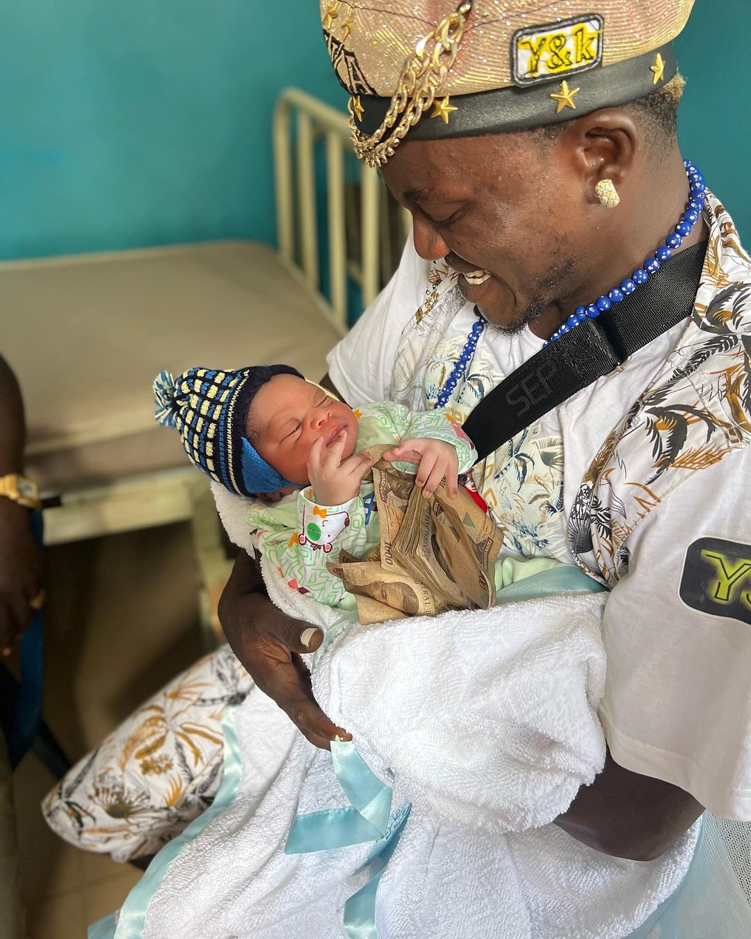 Portable welcomed two sons ,erely two weeks apart in June [Instagram/PortableDrZeh]