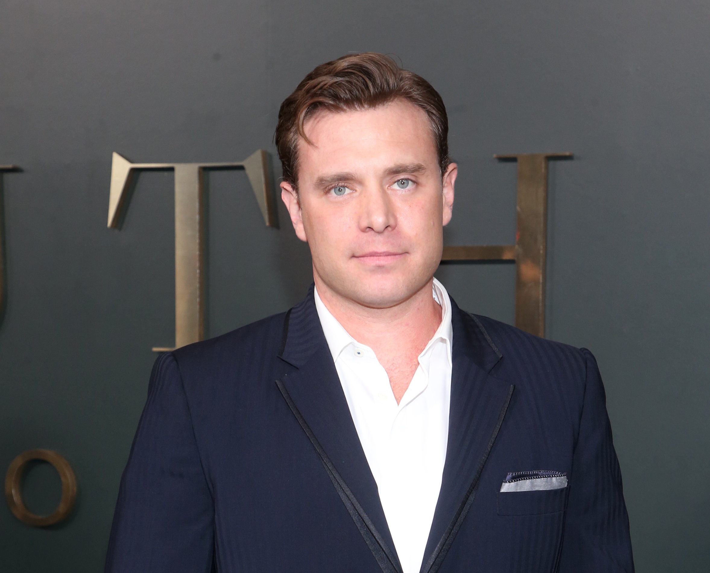 Billy Miller Shirtless - 5ha3nmd