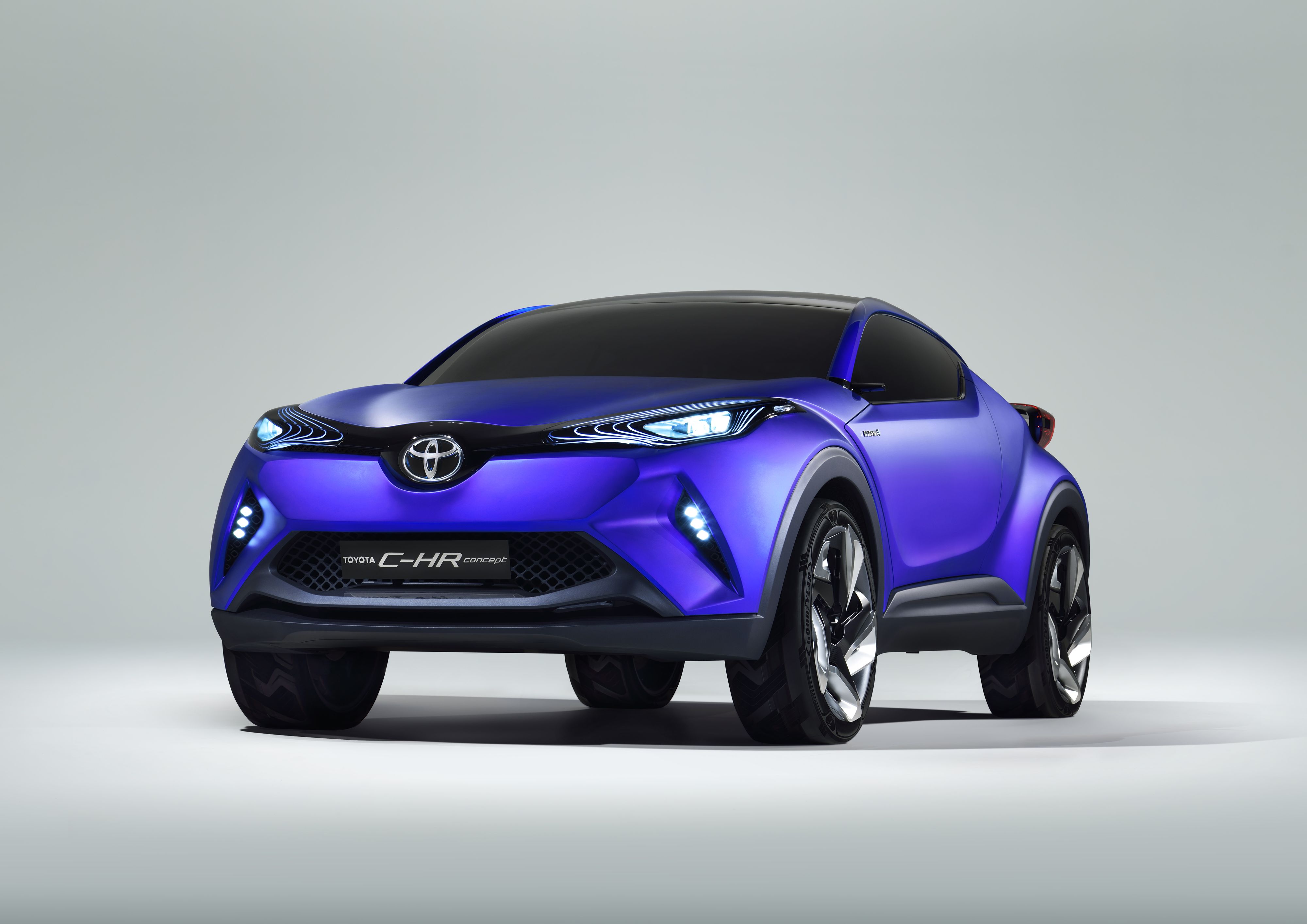 Toyota c rh