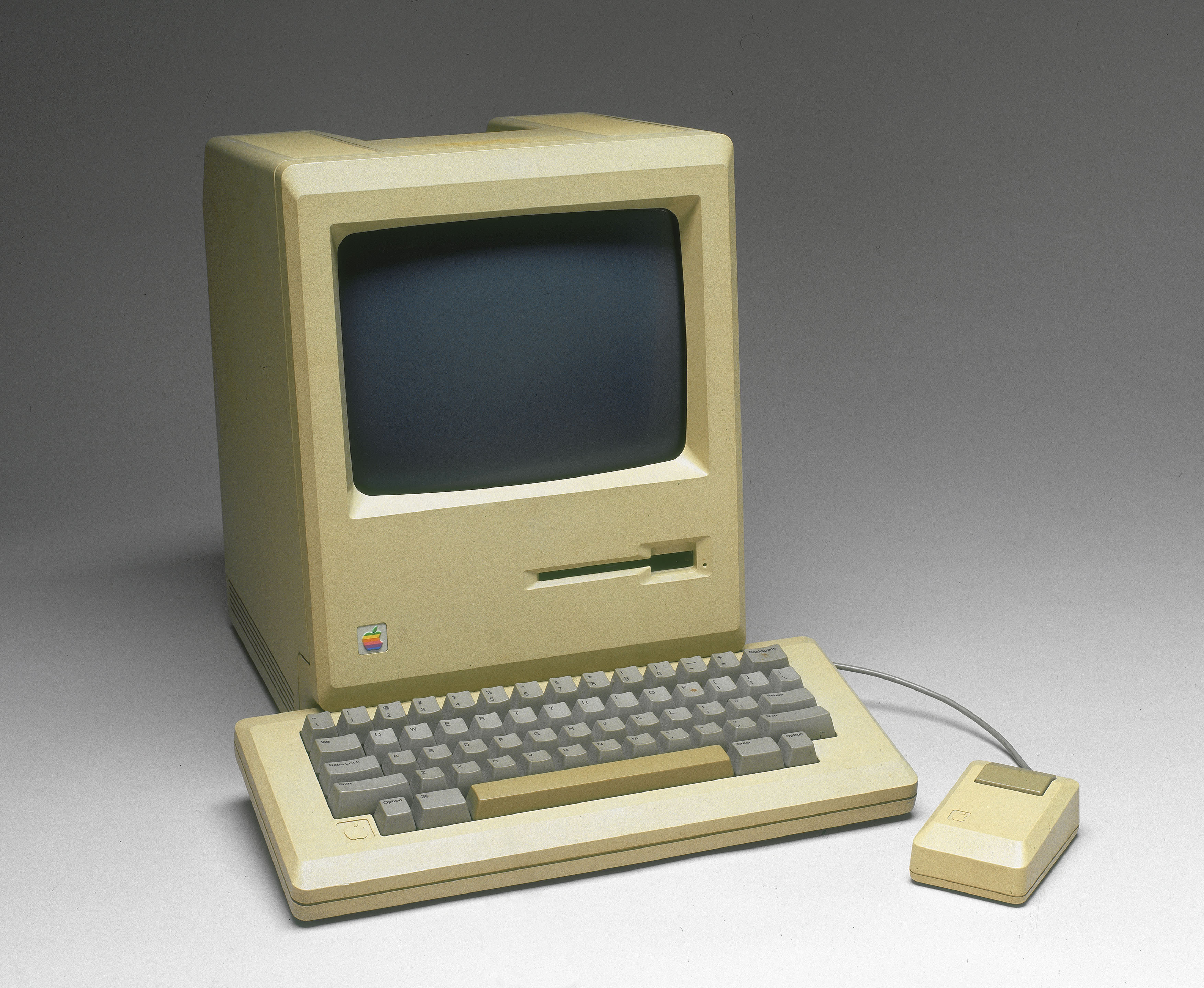 First apple. Компьютер Apple Macintosh (1984). Компьютер макинтош 1984. Apple Macintosh 1. Самый первый компьютер Эппл 1976.