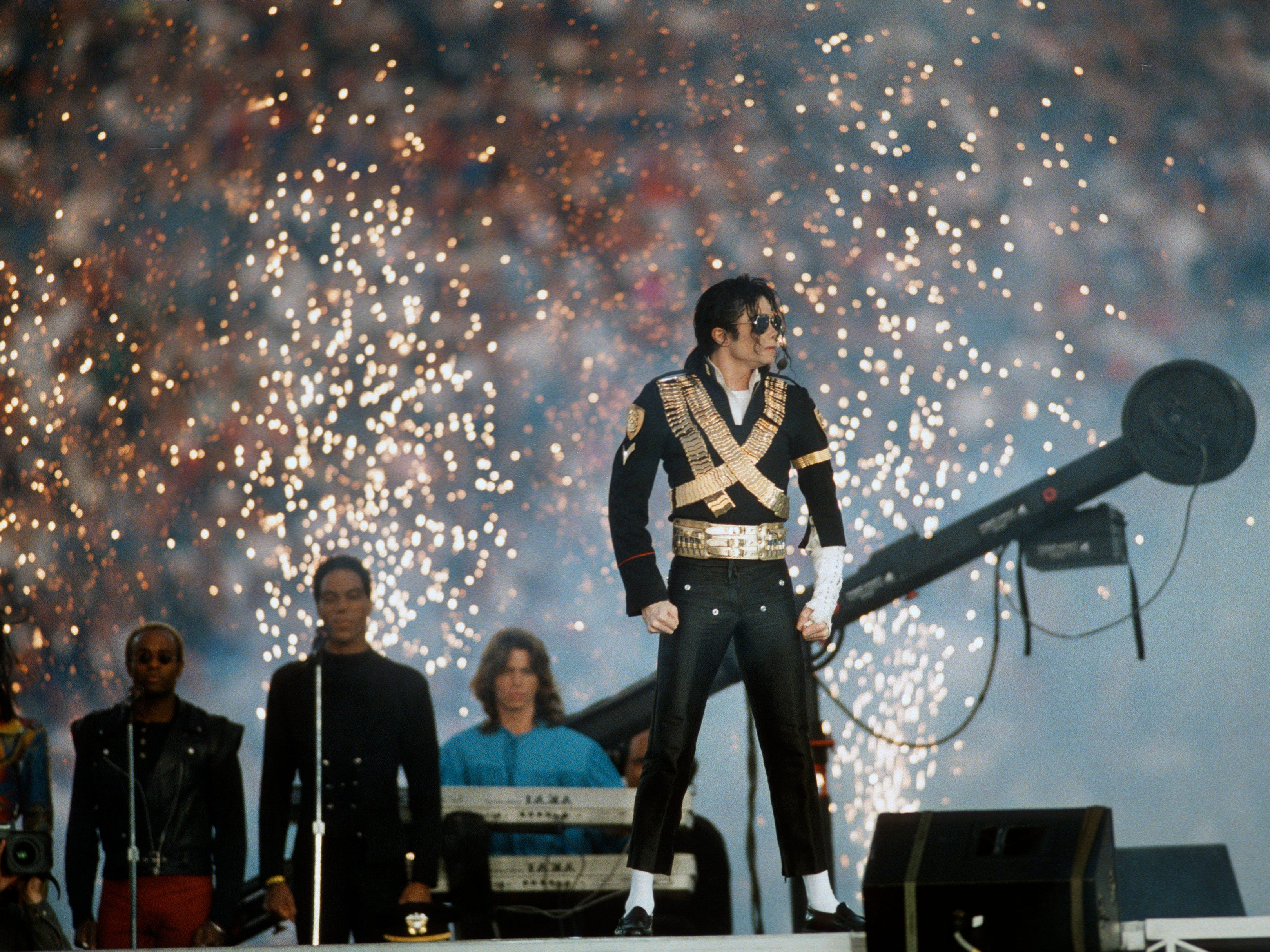 Michael Jackson fashion: MJ's iconic songs remembered through his