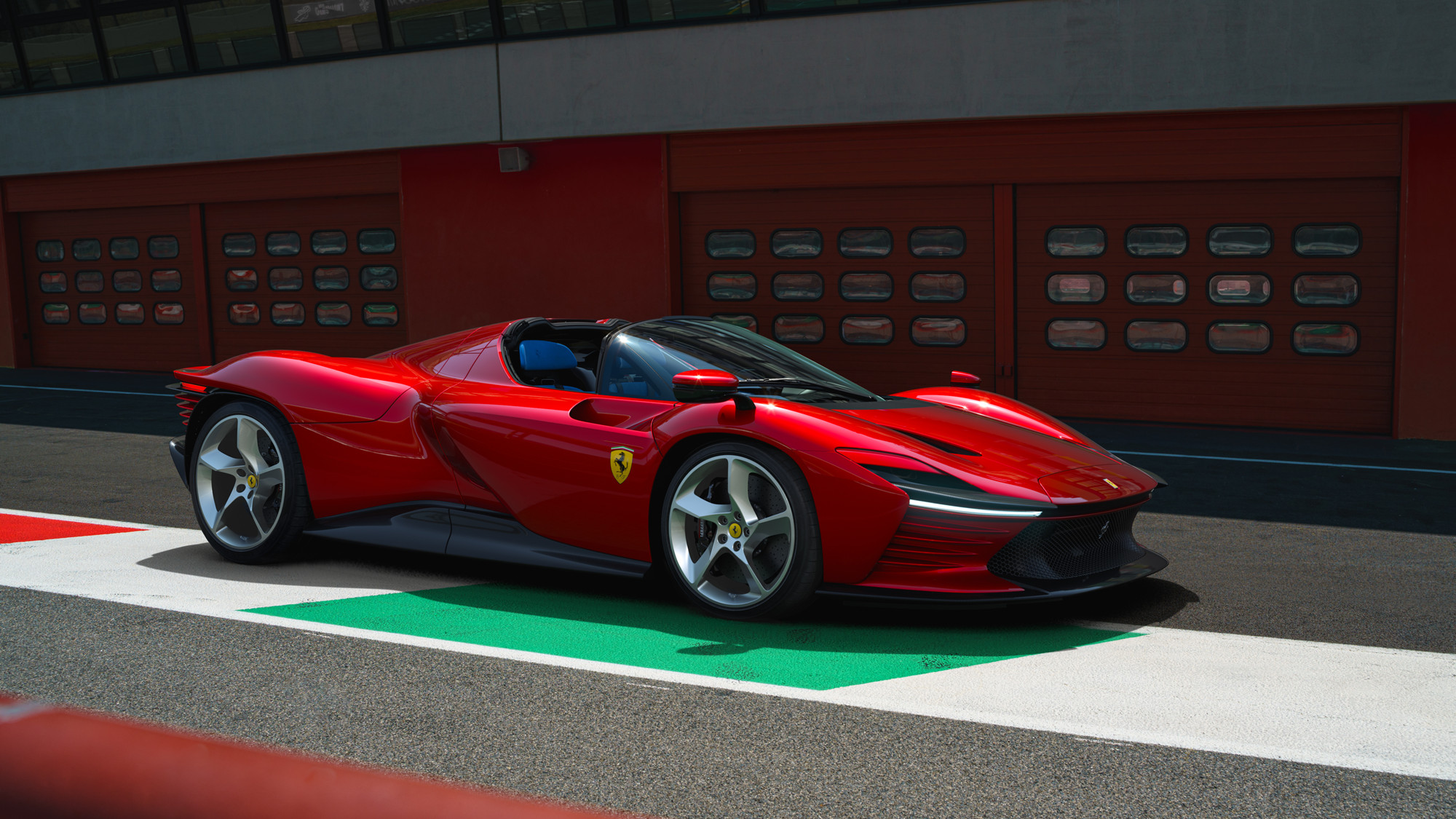 Ferrari Daytona SP3 - nowa ikona w gamie włoskiego producenta