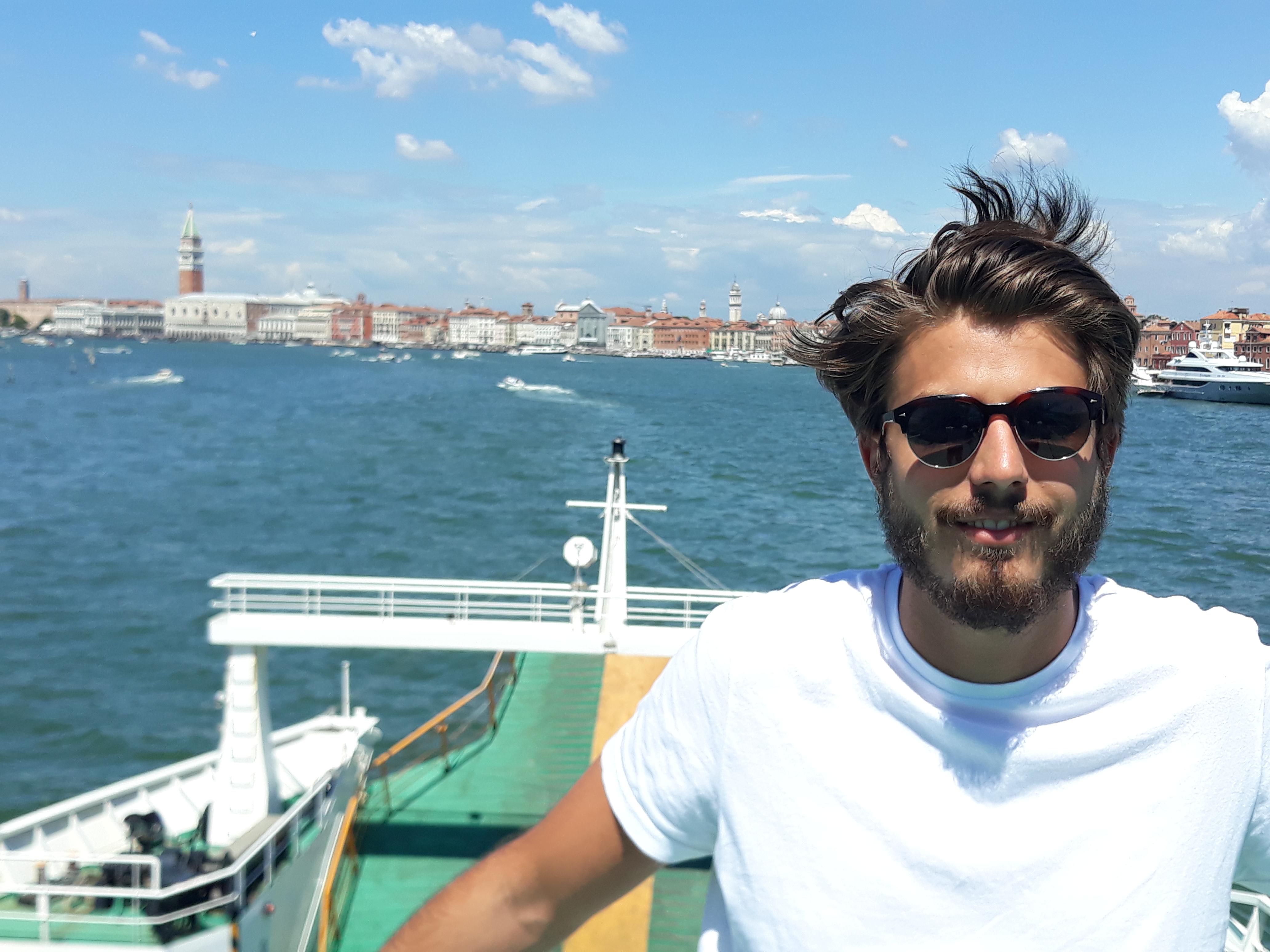 Fantasztikus kalandok az apa-fia nyaraláson: ez történt Gergely Róbertékkel  Olaszországban - Blikk