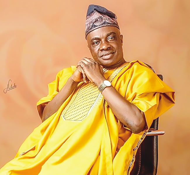 Movie practitioners summon Olaiya for going butt naked for Tinubu