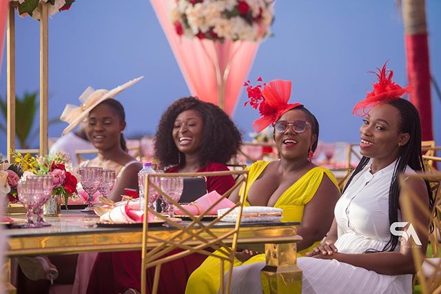 How many people should you invite to your wedding? 3 things to consider