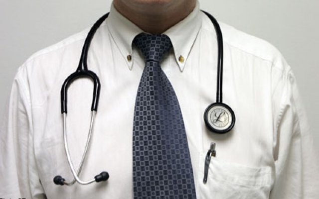 7 jobless physician assistants arrested for picketing