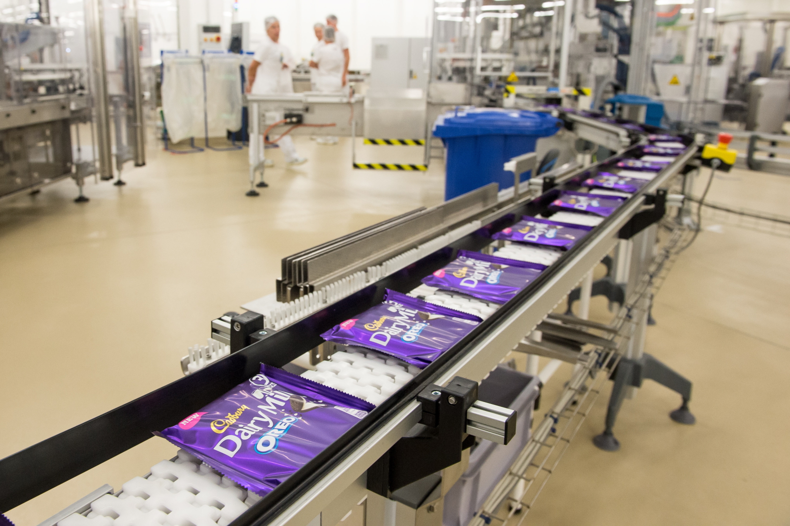 Mondelez uruchomił w Polsce supernowoczesną linię produkcyjną w fabryce  czekolady [ZDJĘCIA] - Forsal.pl