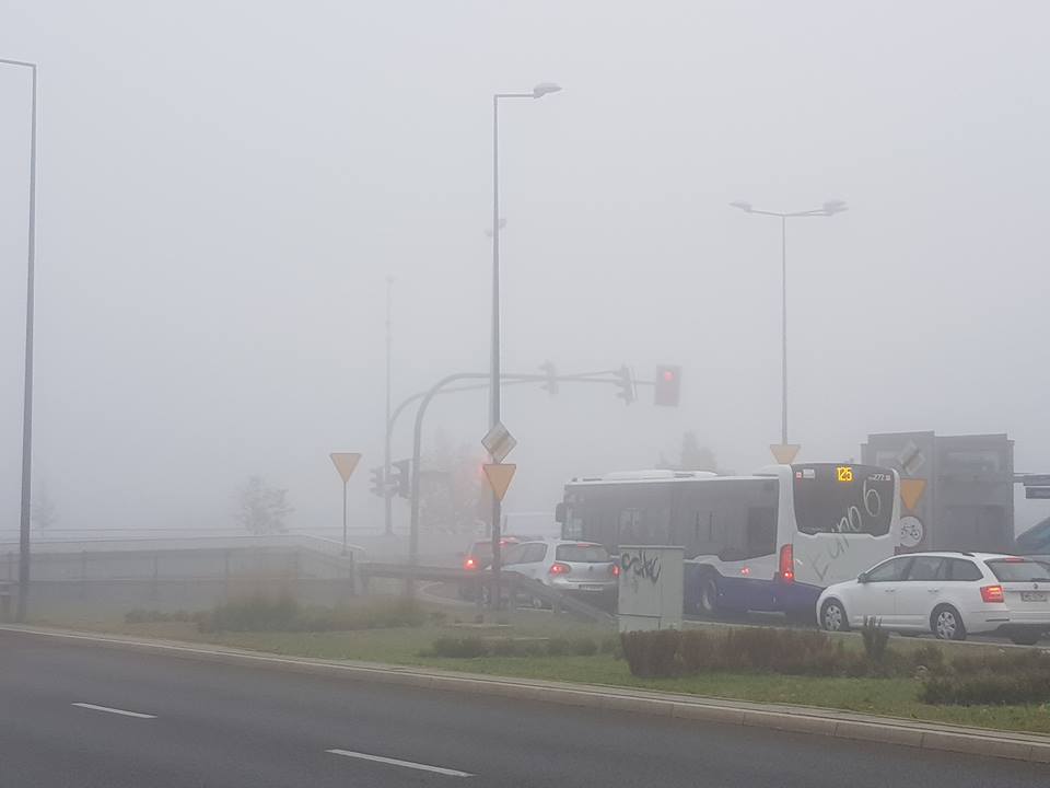 Jakie dziś powietrze w Krakowie? Smog spowił miasto - Wiadomości