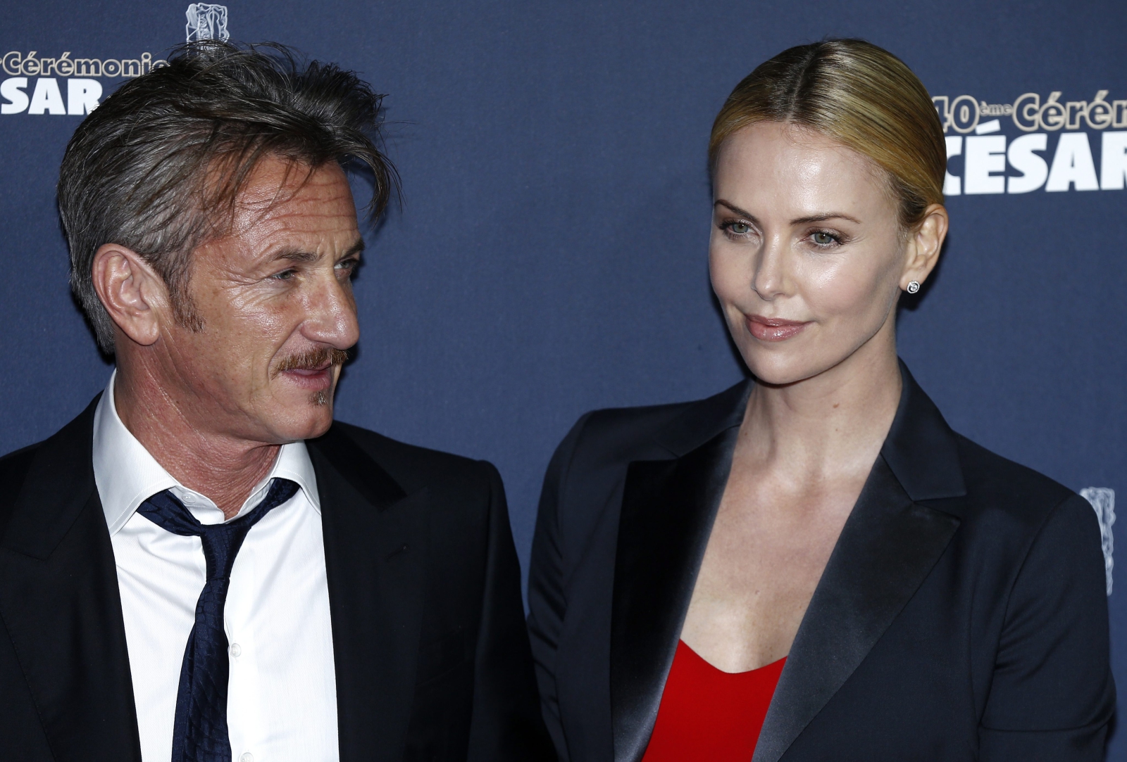 Sean Penn i Charlize Theron na gali Cezarów