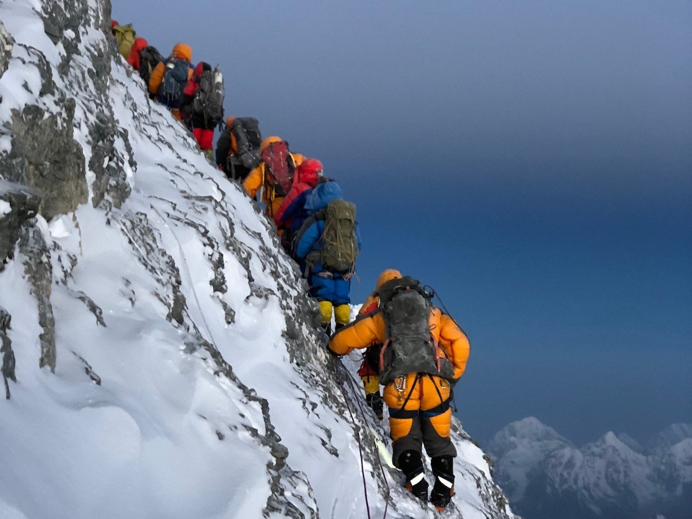 Crowds, costs, and corpses: 16 misconceptions about what it's like to climb  Everest
