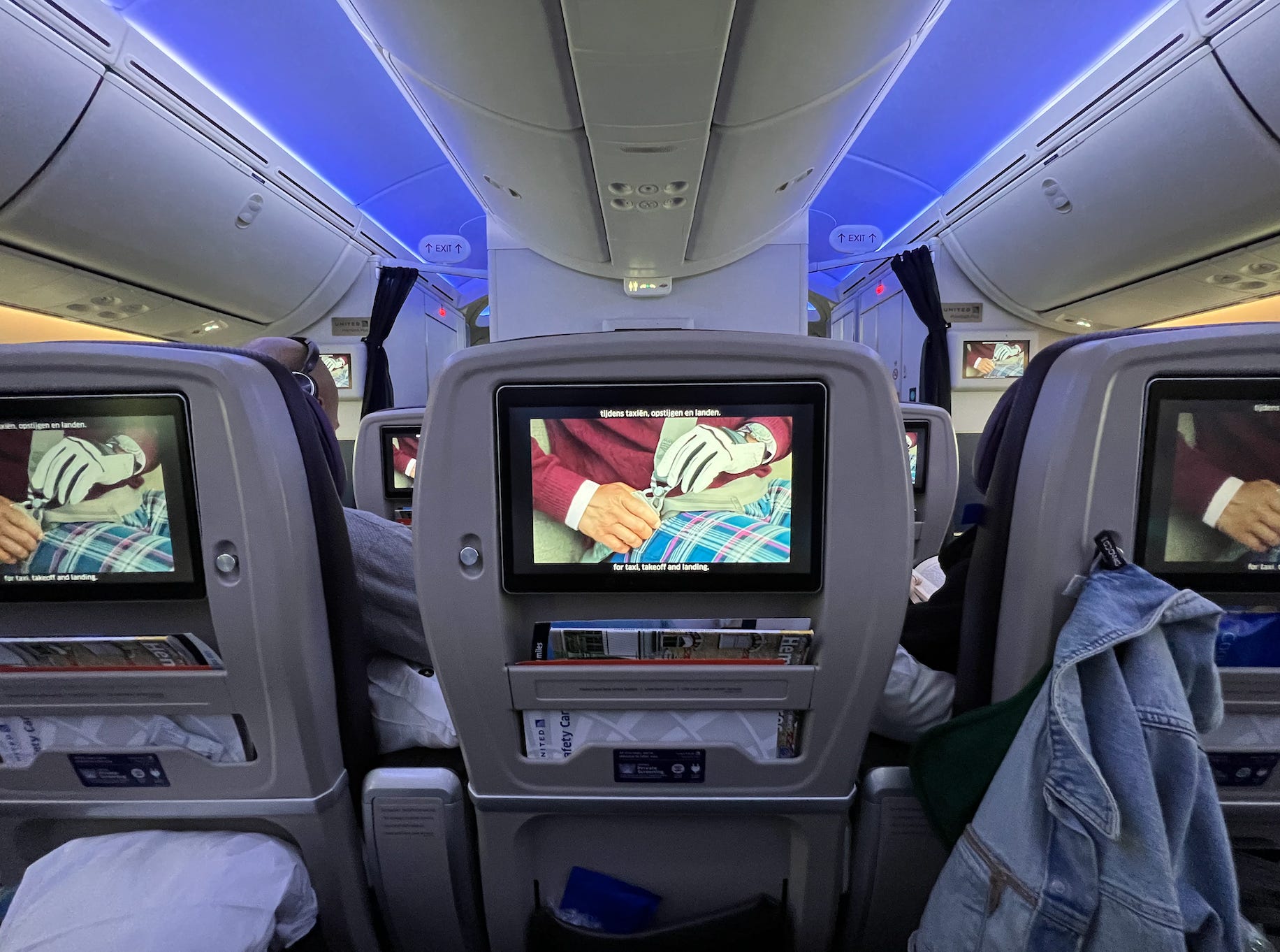 United Airlines Introduces Personalized In-Flight Ads
